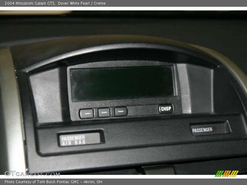 Dover White Pearl / Creme 2004 Mitsubishi Galant GTS