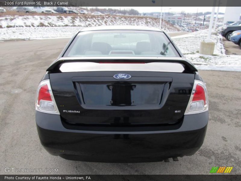Black / Camel 2006 Ford Fusion SE