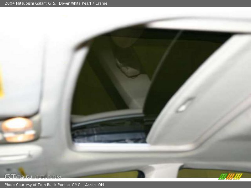 Dover White Pearl / Creme 2004 Mitsubishi Galant GTS
