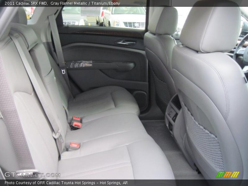 Gray Flannel Metallic / Titanium/Ebony 2011 Cadillac SRX FWD