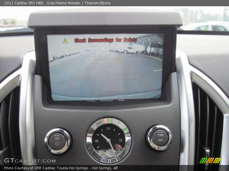 Gray Flannel Metallic / Titanium/Ebony 2011 Cadillac SRX FWD