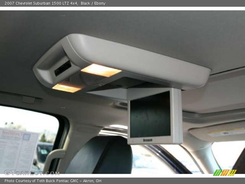 Black / Ebony 2007 Chevrolet Suburban 1500 LTZ 4x4