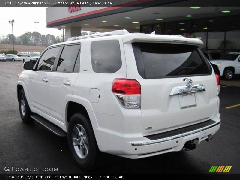 Blizzard White Pearl / Sand Beige 2011 Toyota 4Runner SR5