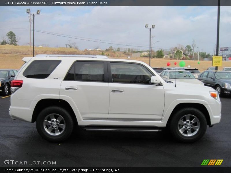 Blizzard White Pearl / Sand Beige 2011 Toyota 4Runner SR5
