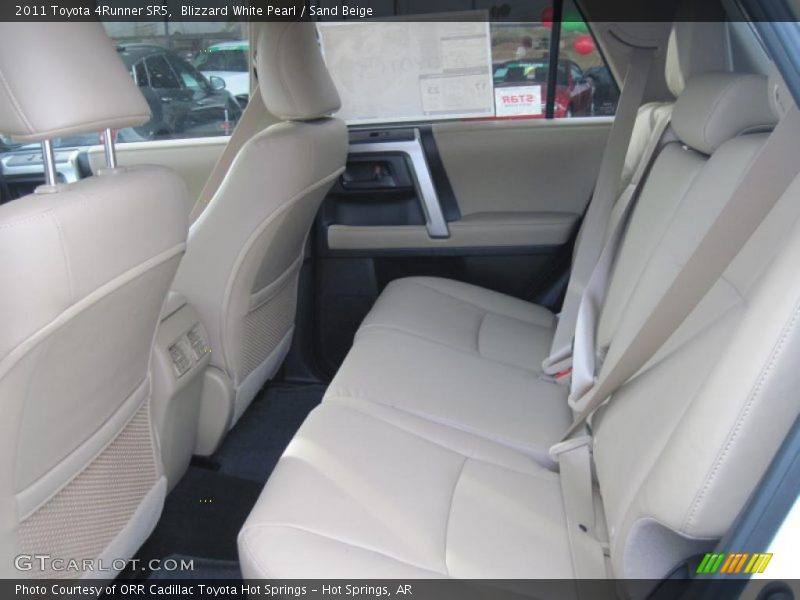 Blizzard White Pearl / Sand Beige 2011 Toyota 4Runner SR5