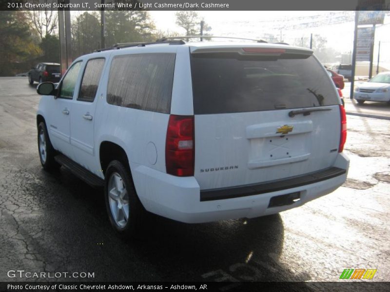 Summit White / Light Cashmere/Dark Cashmere 2011 Chevrolet Suburban LT