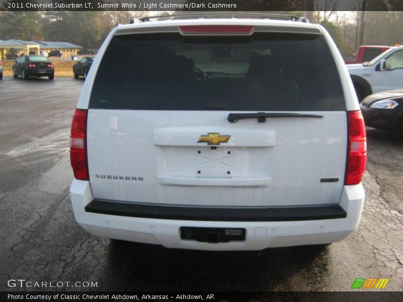 Summit White / Light Cashmere/Dark Cashmere 2011 Chevrolet Suburban LT