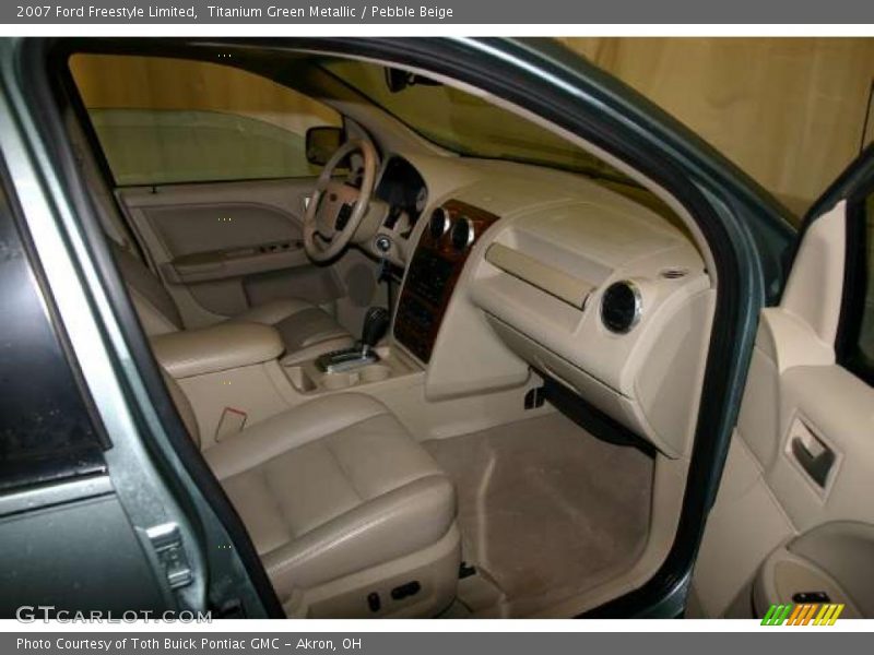 Titanium Green Metallic / Pebble Beige 2007 Ford Freestyle Limited
