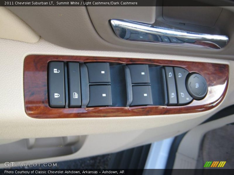 Summit White / Light Cashmere/Dark Cashmere 2011 Chevrolet Suburban LT