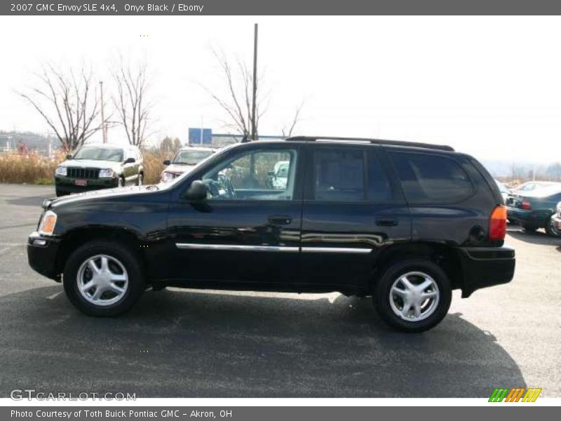 Onyx Black / Ebony 2007 GMC Envoy SLE 4x4