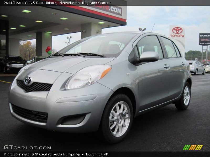 Meteorite Metallic / Dark Charcoal 2011 Toyota Yaris 5 Door Liftback