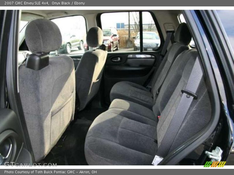 Onyx Black / Ebony 2007 GMC Envoy SLE 4x4