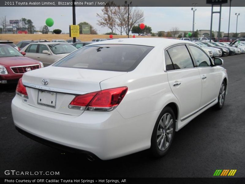 Blizzard White Pearl / Ivory 2011 Toyota Avalon Limited