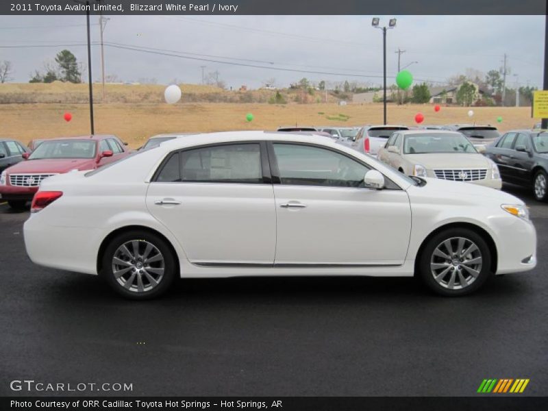 Blizzard White Pearl / Ivory 2011 Toyota Avalon Limited