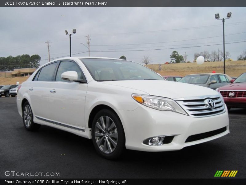 Blizzard White Pearl / Ivory 2011 Toyota Avalon Limited
