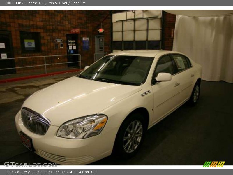 White Opal / Titanium 2009 Buick Lucerne CXL