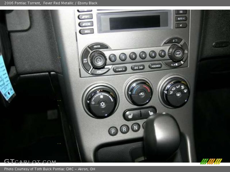 Fever Red Metallic / Ebony Black 2006 Pontiac Torrent