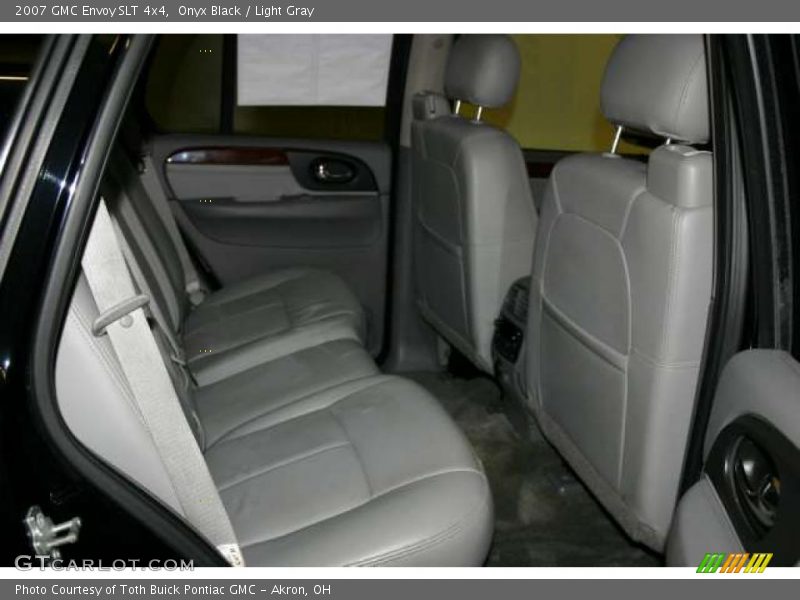 Onyx Black / Light Gray 2007 GMC Envoy SLT 4x4