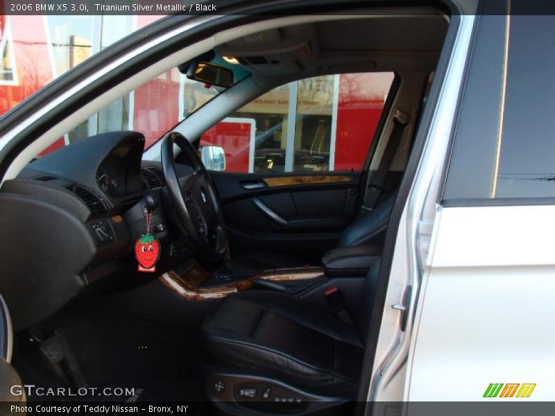 Titanium Silver Metallic / Black 2006 BMW X5 3.0i
