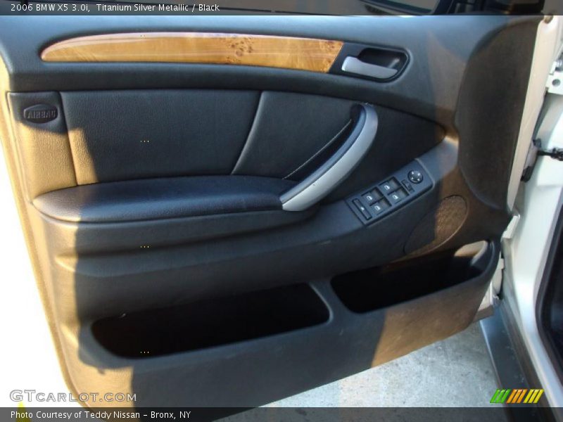 Titanium Silver Metallic / Black 2006 BMW X5 3.0i