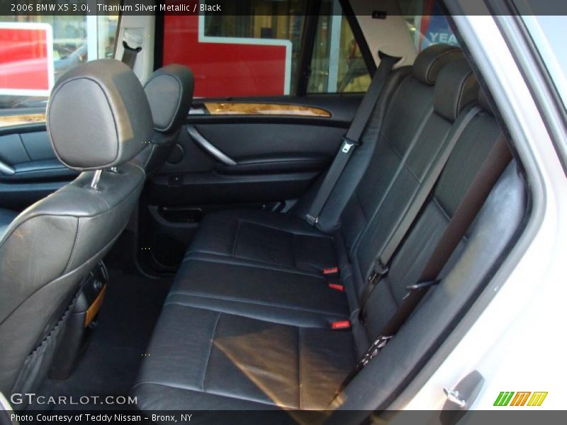 Titanium Silver Metallic / Black 2006 BMW X5 3.0i