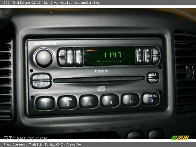 Satin Silver Metallic / Medium/Dark Flint 2004 Ford Escape XLS V6