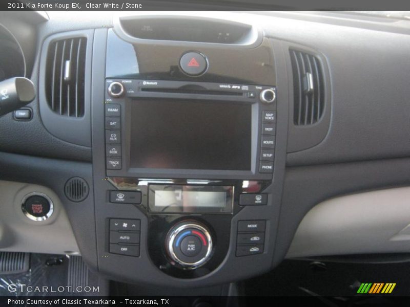 Clear White / Stone 2011 Kia Forte Koup EX