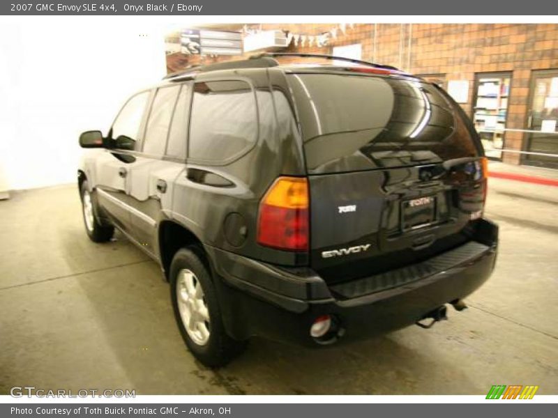 Onyx Black / Ebony 2007 GMC Envoy SLE 4x4