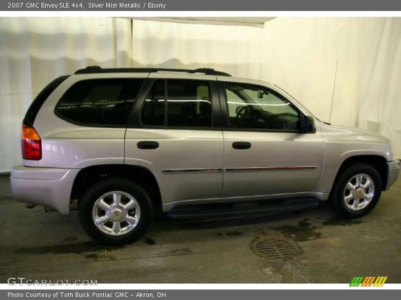 Silver Mist Metallic / Ebony 2007 GMC Envoy SLE 4x4