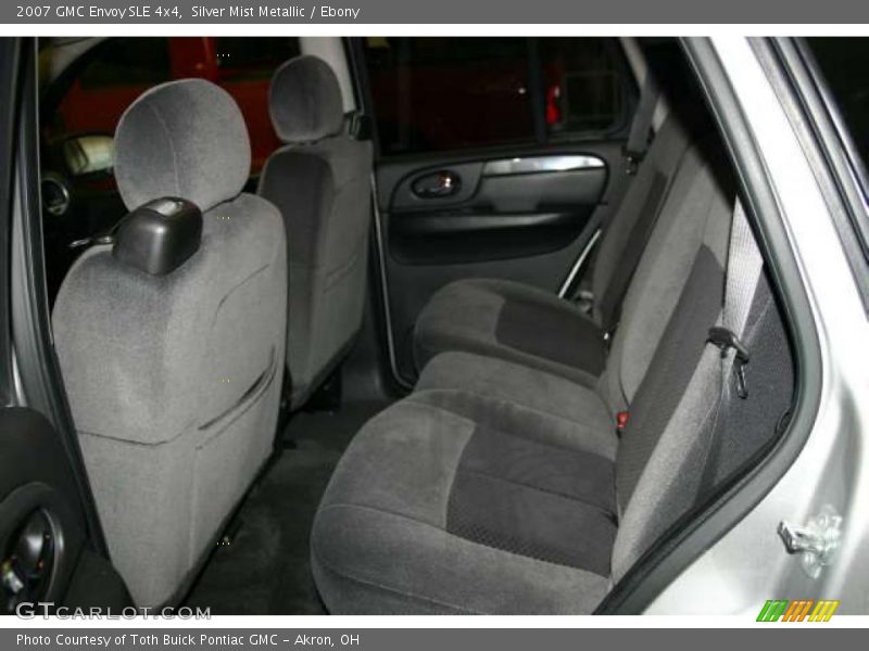 Silver Mist Metallic / Ebony 2007 GMC Envoy SLE 4x4