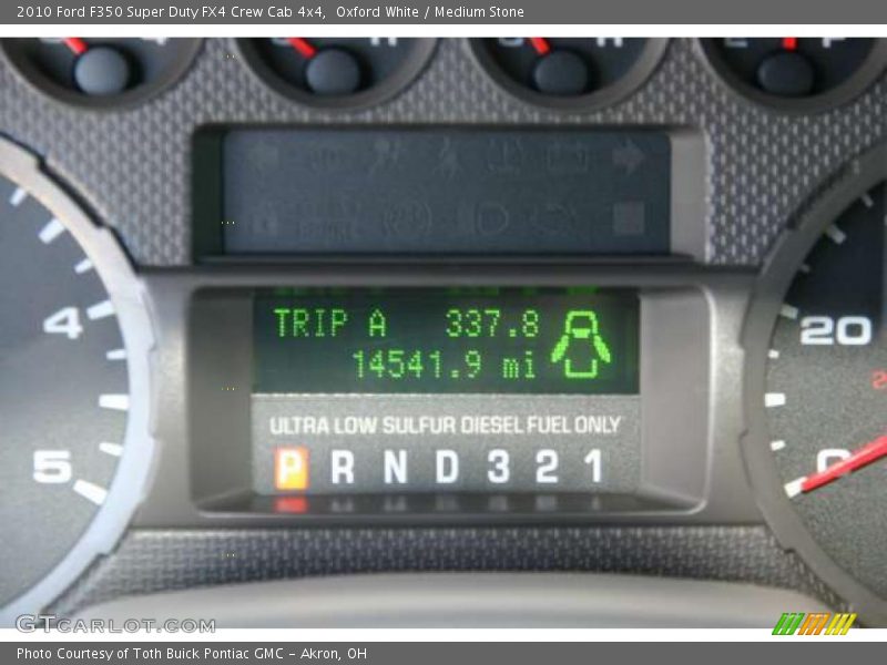 Oxford White / Medium Stone 2010 Ford F350 Super Duty FX4 Crew Cab 4x4