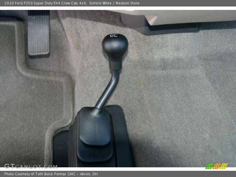Oxford White / Medium Stone 2010 Ford F350 Super Duty FX4 Crew Cab 4x4