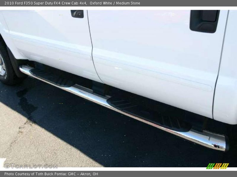 Oxford White / Medium Stone 2010 Ford F350 Super Duty FX4 Crew Cab 4x4