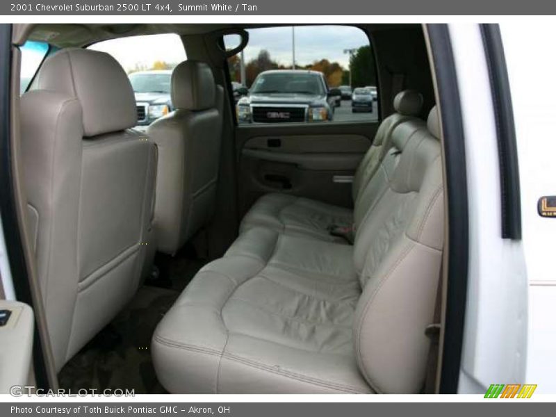 Summit White / Tan 2001 Chevrolet Suburban 2500 LT 4x4
