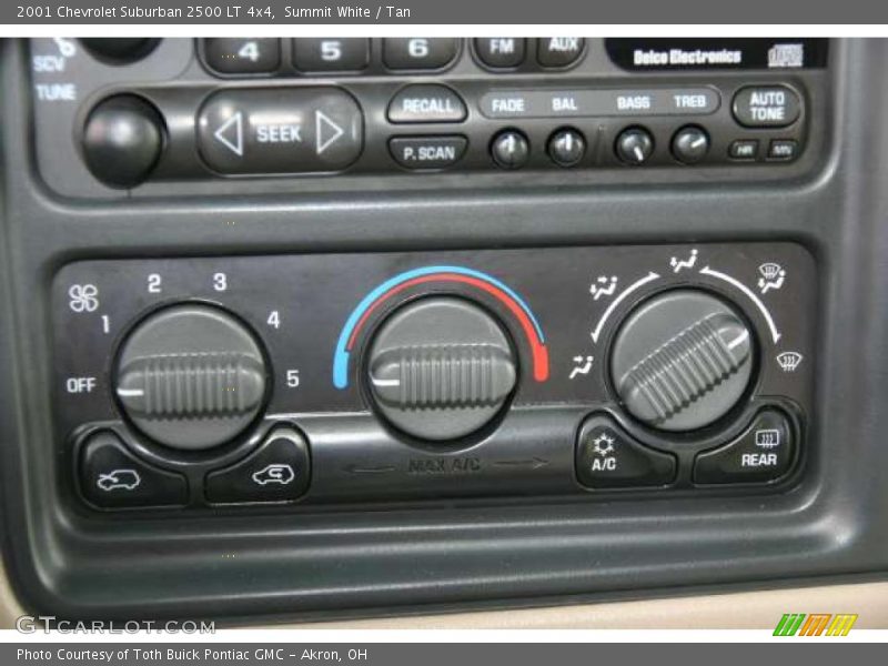 Summit White / Tan 2001 Chevrolet Suburban 2500 LT 4x4