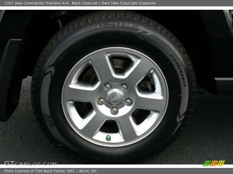 Black Clearcoat / Dark Slate Gray/Light Graystone 2007 Jeep Commander Overland 4x4