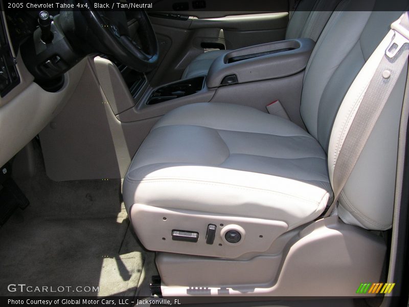 Black / Tan/Neutral 2005 Chevrolet Tahoe 4x4