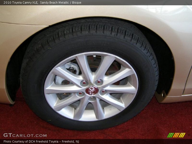 Sandy Beach Metallic / Bisque 2010 Toyota Camry XLE