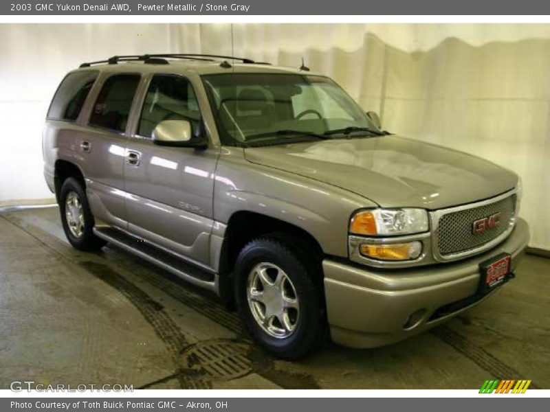 Pewter Metallic / Stone Gray 2003 GMC Yukon Denali AWD