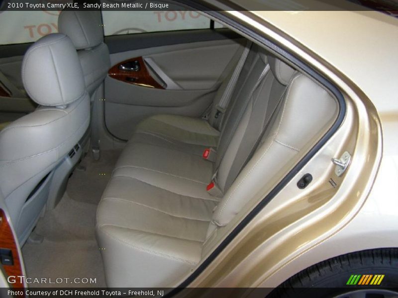 Sandy Beach Metallic / Bisque 2010 Toyota Camry XLE