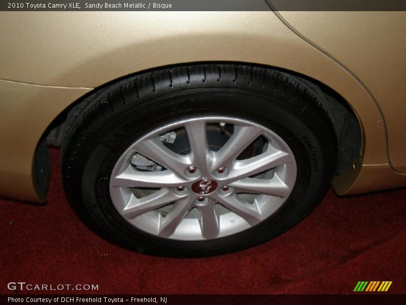 Sandy Beach Metallic / Bisque 2010 Toyota Camry XLE
