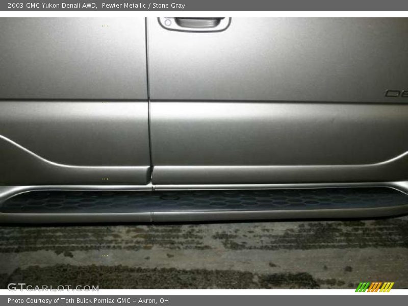 Pewter Metallic / Stone Gray 2003 GMC Yukon Denali AWD