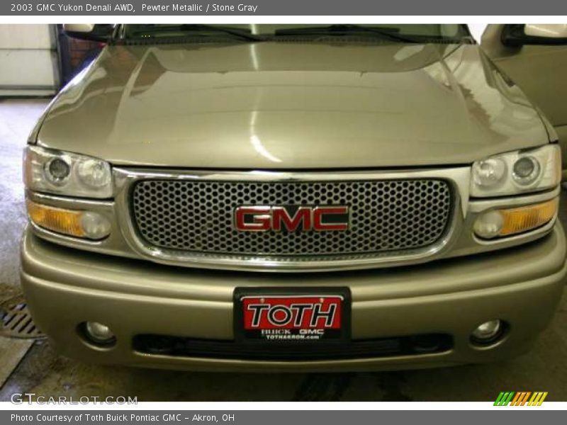 Pewter Metallic / Stone Gray 2003 GMC Yukon Denali AWD