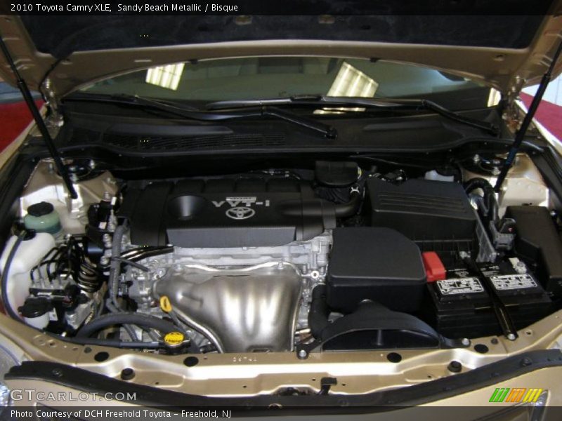Sandy Beach Metallic / Bisque 2010 Toyota Camry XLE