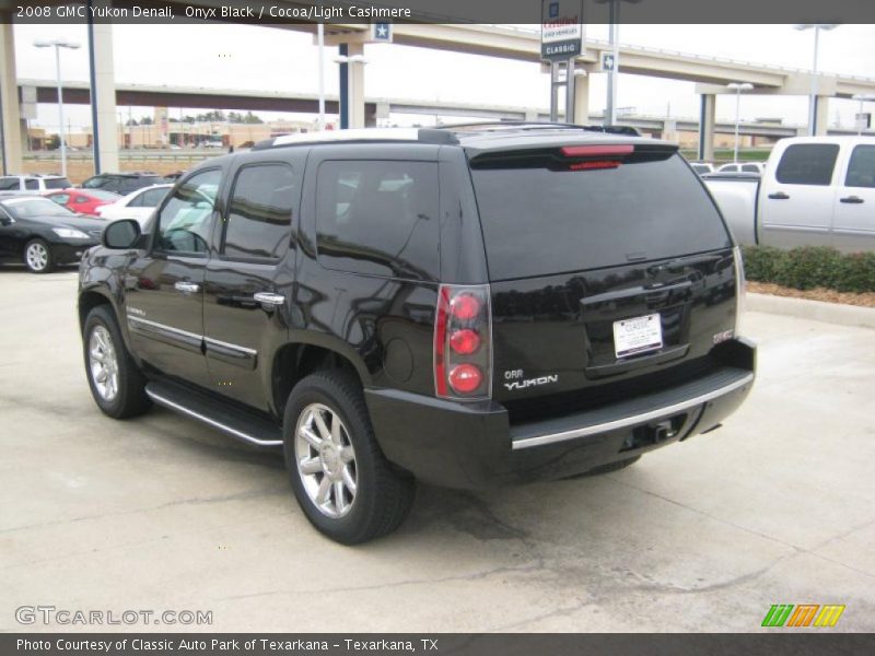 Onyx Black / Cocoa/Light Cashmere 2008 GMC Yukon Denali