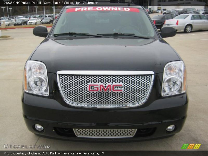 Onyx Black / Cocoa/Light Cashmere 2008 GMC Yukon Denali