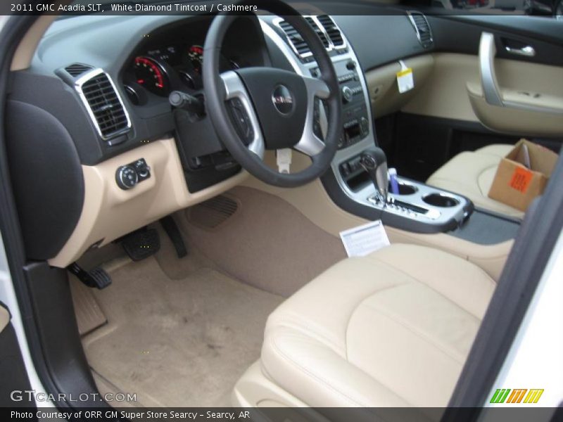 White Diamond Tintcoat / Cashmere 2011 GMC Acadia SLT