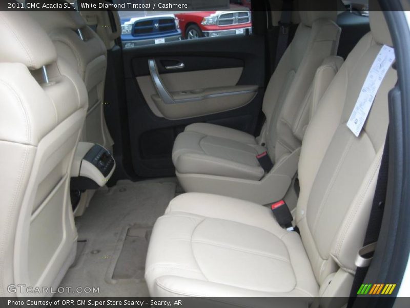 White Diamond Tintcoat / Cashmere 2011 GMC Acadia SLT