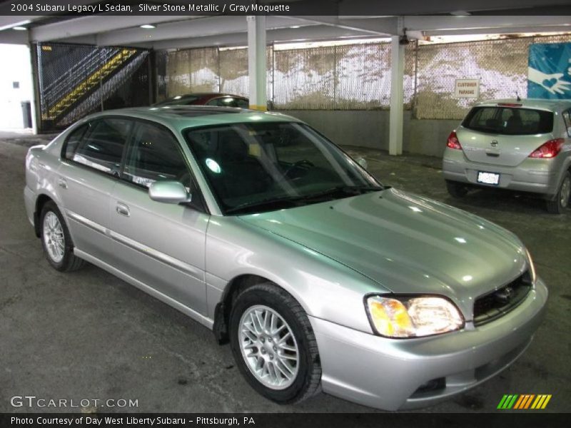 Front 3/4 View of 2004 Legacy L Sedan