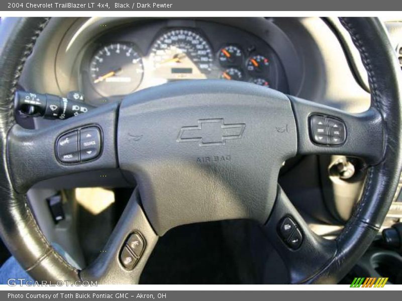 Black / Dark Pewter 2004 Chevrolet TrailBlazer LT 4x4